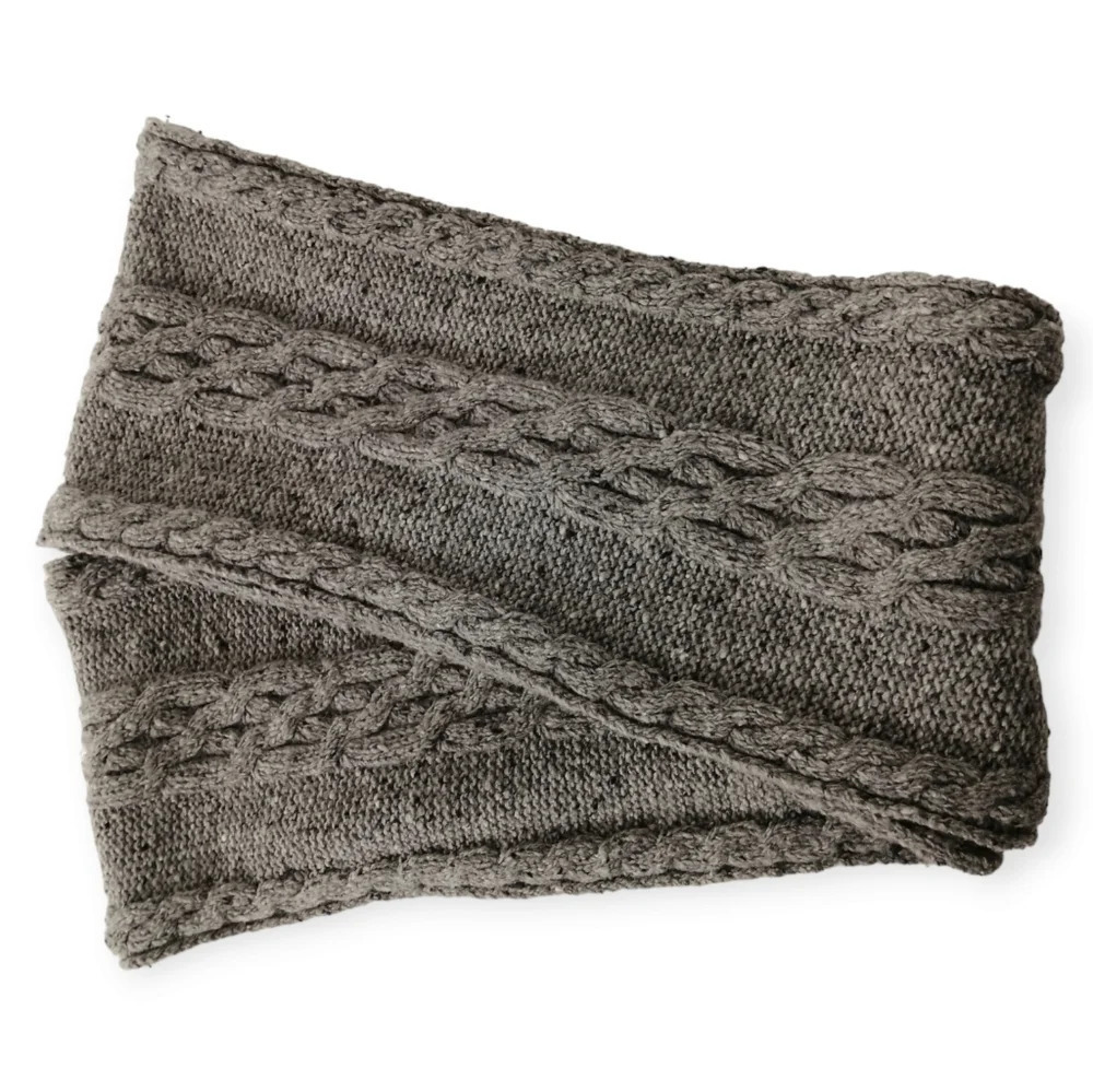 Billy Reid 100% Wool Cable Knit Gray Speckled Chunky Knit Infinity Scarf